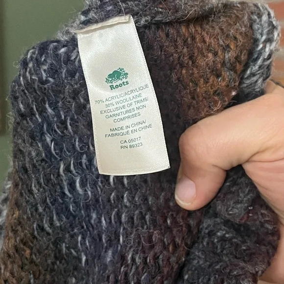 Roots Wool Crewneck - Picture 6 of 6